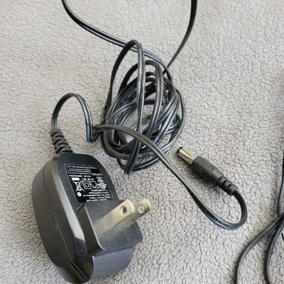 VGA DVI POWER ADAPTER Cables Circular Barrel DC Video Mixed 19PC Spares - Picture 14 of 16